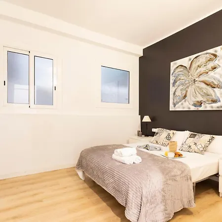 Ab Saint Joseph Apartment *